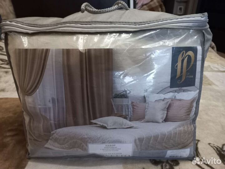 Покрывало на кровать новое240х260
