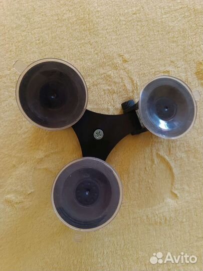 Крепление на присосках