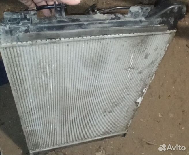 Радиатор охлаждения двигателя на Hyundai Tucson 3