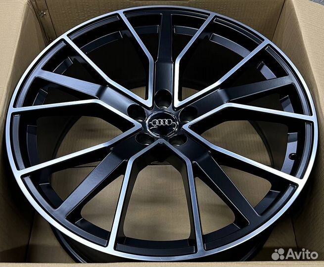 Диски на Audi Ауди A8 Q7 Q8 R22