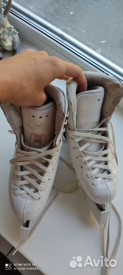 Фигурные коньки risport