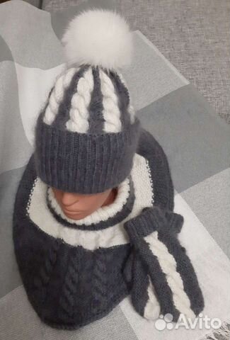 Комплект шапка манишка варежки