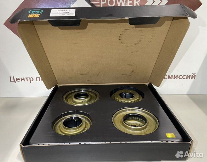 Комплект поршней U151E