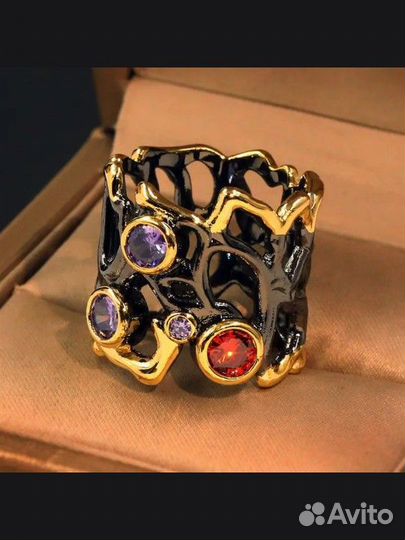 Комплект кольцо серьги пусеты на праздник