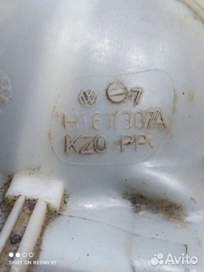 Главный тормозной цилиндр Volkswagen Golf 3 AEE