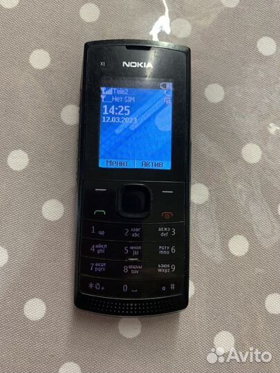 Телефон Nokia X1-01