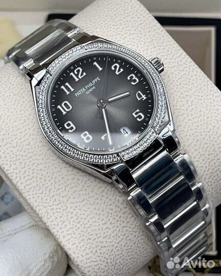 Часы Patek Philippe Twenty4 Automatic 36mm Twenty 4 7300/1200A-010 + подарок 1 год гарантии