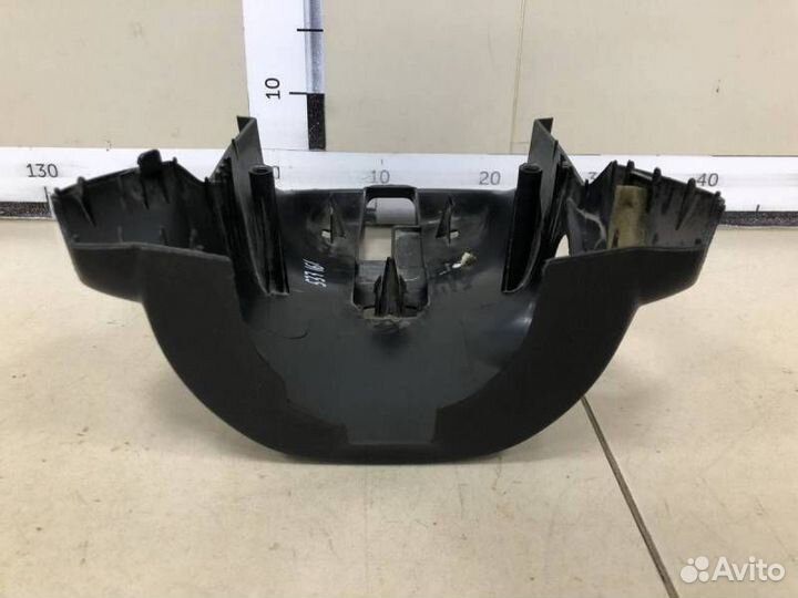 Кожух рулевой колонки нижний Nissan Primera P12 20