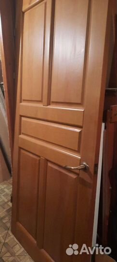 Дверь входная деревянная бу