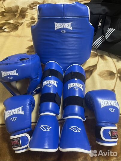 Защита для единоборств (тайский бокс, кикбоксинг)