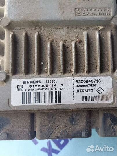 Блок управления двигателем Рено Меган 2