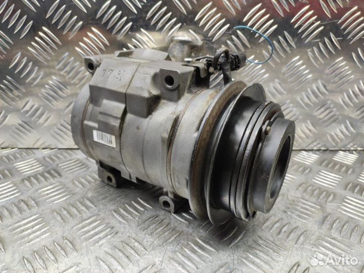 Компрессор кондиционера Mitsubishi Pajero 3 V73
