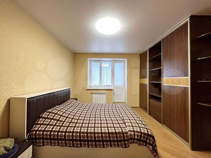 2-к. квартира, 60 м², 2/3 эт.