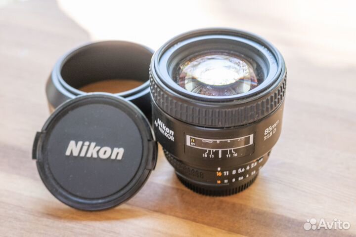 Зеркальный фотоаппарат Nikon D7100