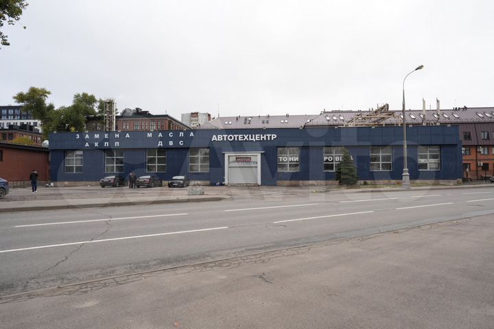 Автосервис, техцентр автосалон 1177 м²