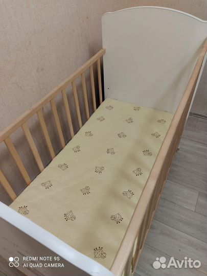 Детская кроватка