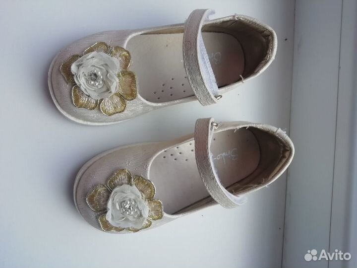 Туфли на девочку