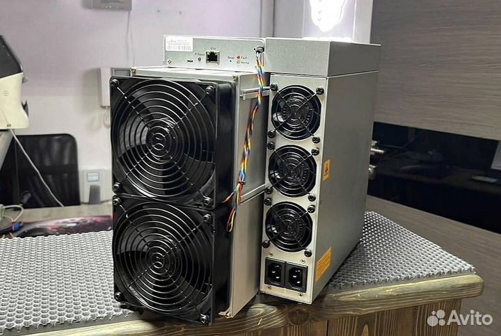 Асик AntMiner S19j PRO+ 117th