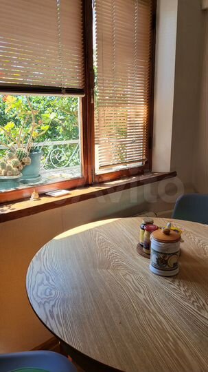 2-к. квартира, 55 м², 5/5 эт.