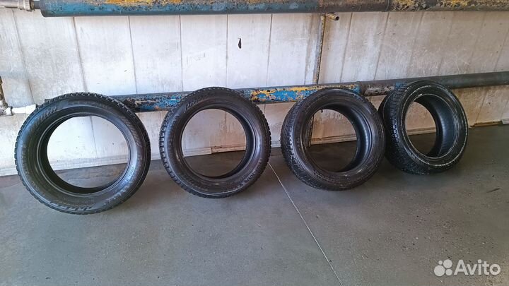 Nokian Tyres Hakkapeliitta 9 225/55 R17