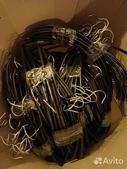 Вешалки для одежды