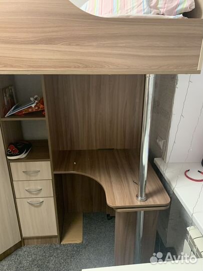 Кровать чердак