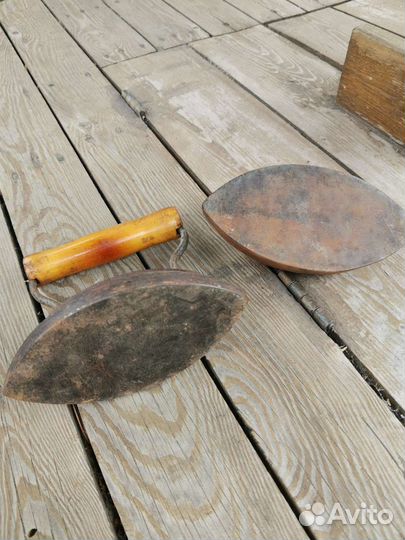 Утюг чугунный старинный