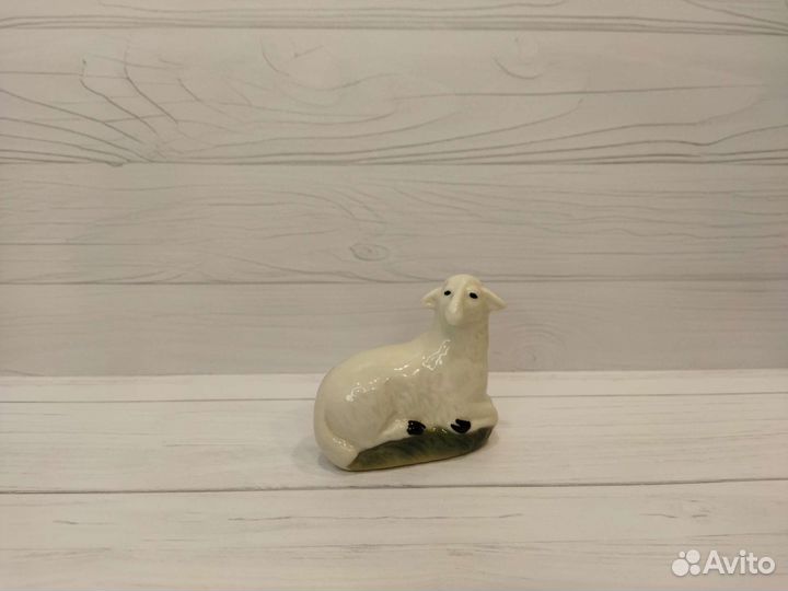 Овечка фарфор лфз