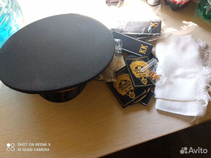 Фуражка, погоны, пуговицы, шарф морская школа