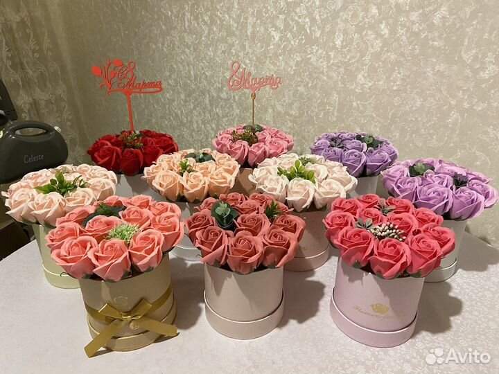 Мыльные розы в шляпной коробке