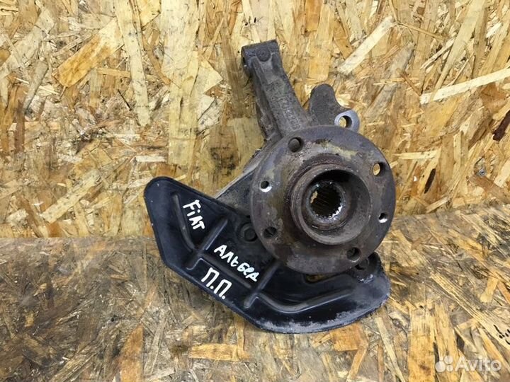 Цапфа передняя правая Fiat Albea