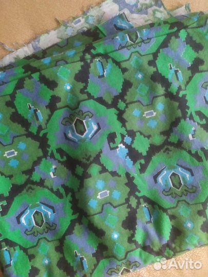 Отрез крепдешин,шерсть,винтаж СССР