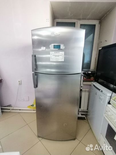 Холодильник Whirlpool ARC4198IX