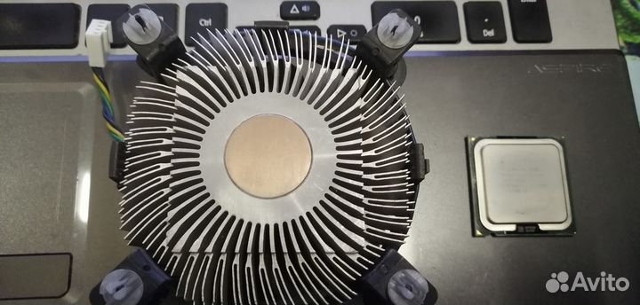 Intel Core 2 Quad Q9505 LGA775