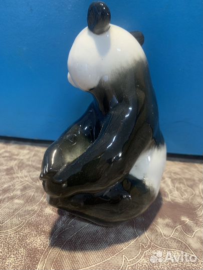 Фарфоровая Панда