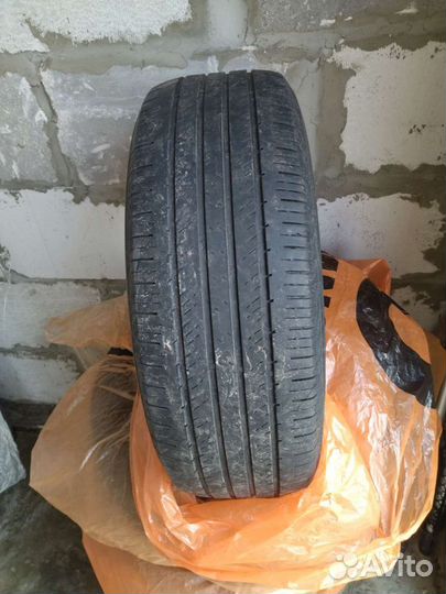 Hankook DH16 235/65 R17