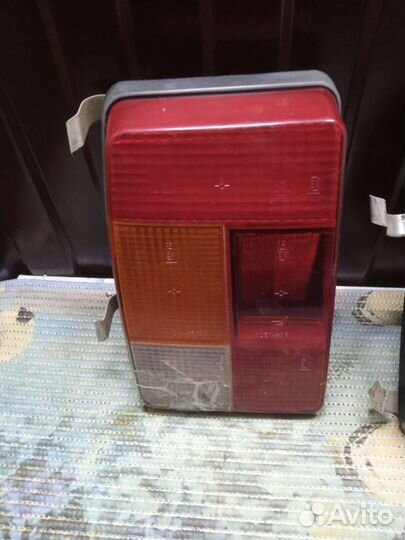 Задний фонарь