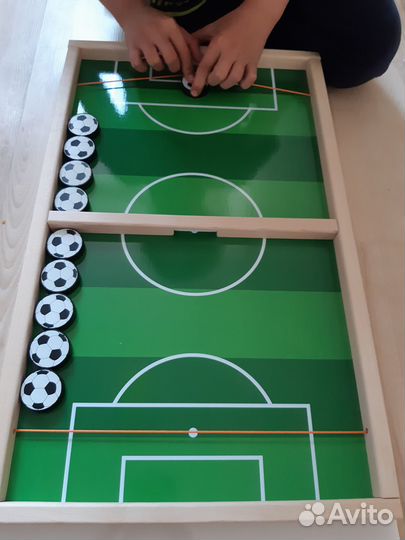 Настольная игра футбол