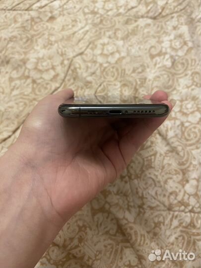 iPhone 11 Pro, 64 ГБ