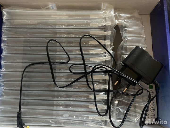 Цифровая Фоторамка Digma