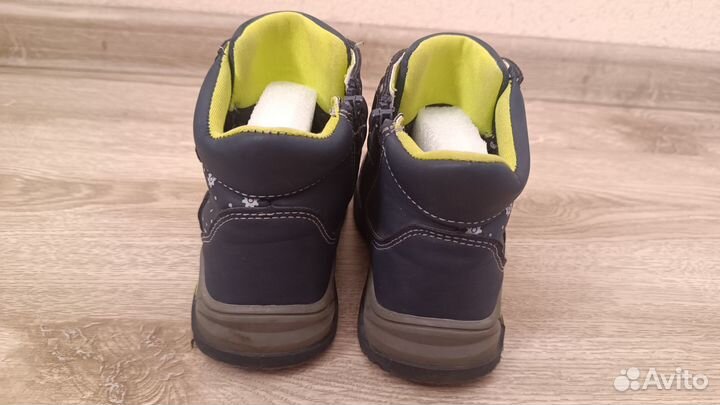 Ботинки демисезонные для мальчика 26 размер
