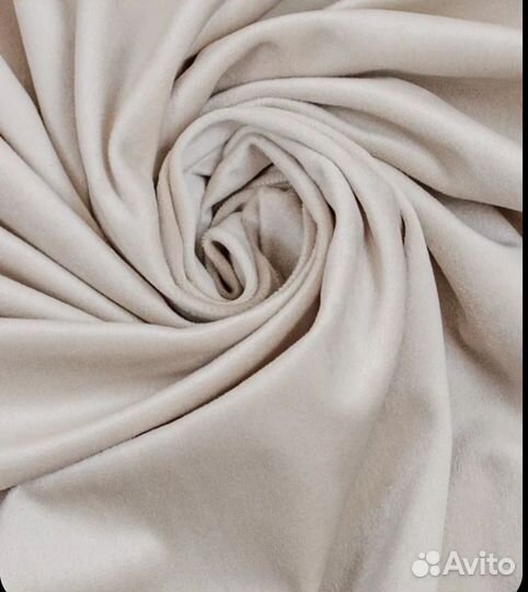 Шторы из бархата готовые новые 150на 270