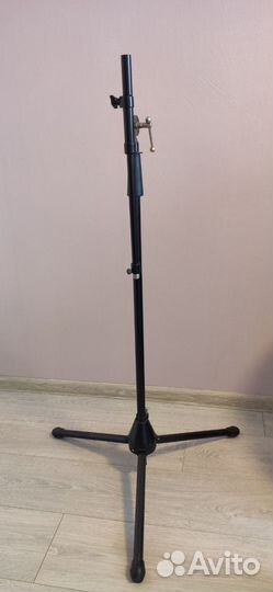 Микрофонная стойка журавль Hohner