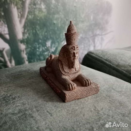 Статуэтки, аквариум, террариум