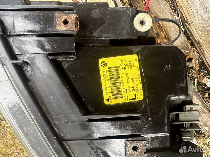 Фары на volkswagen transporter t5