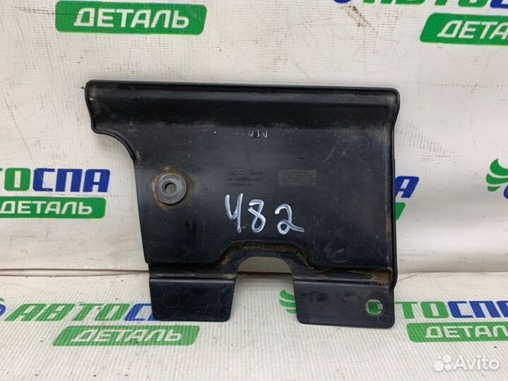 Пыльник бампера передний правый Hyundai I30