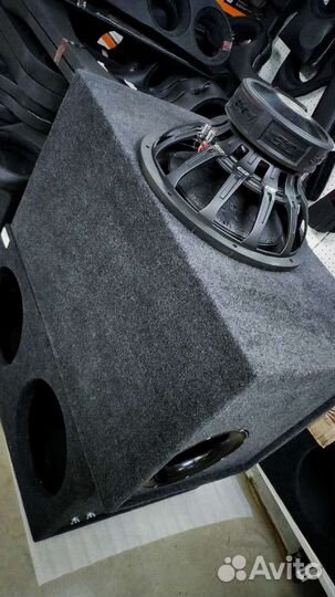 Короб на трубе с раскрывом, щелевой