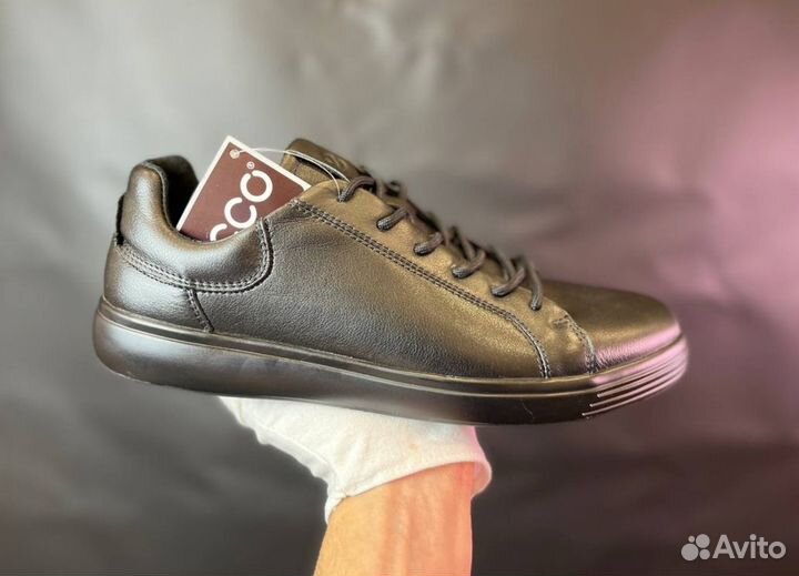 Кроссовки Ecco эргономичные