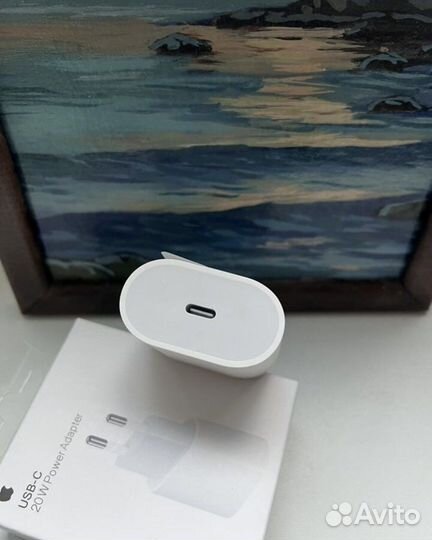 Блок зарядки iPhone 20w