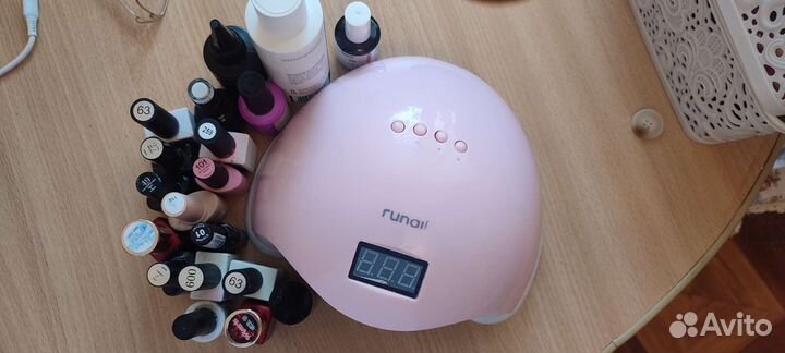 Лампа и расходники для маникюра гель-лаком